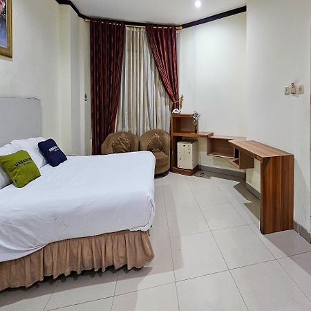 Urbanview Hotel Kharisma Banjarmasin Banjarmasin  Eksteriør bilde