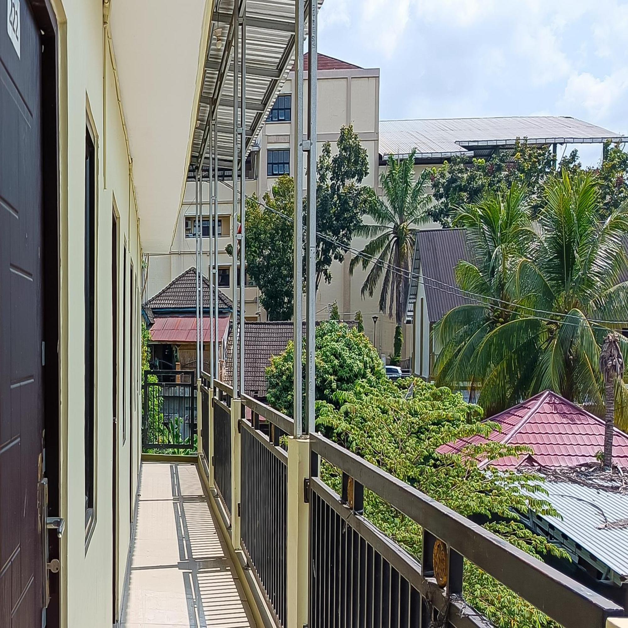 Urbanview Hotel Kharisma Banjarmasin Banjarmasin  Eksteriør bilde