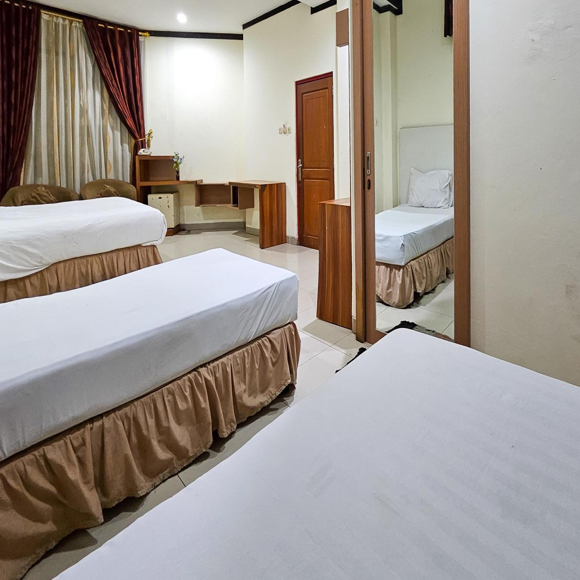 Urbanview Hotel Kharisma Banjarmasin Banjarmasin  Eksteriør bilde